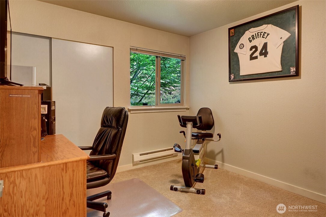 9805 Avondale Road NE #T254, Redmond, WA 98052