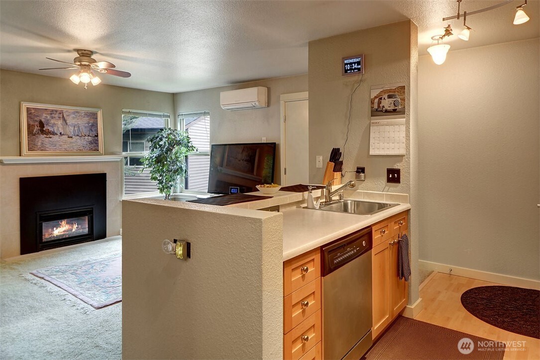 9805 Avondale Road NE #T254, Redmond, WA 98052