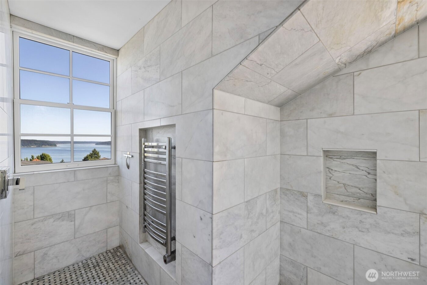 4410 N 45th Street , Tacoma, WA 98407