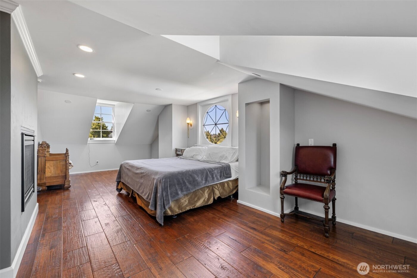 4410 N 45th Street , Tacoma, WA 98407