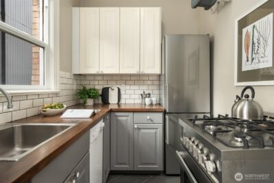 1726 15th Avenue #7, Seattle, WA 98122 - Photo 10