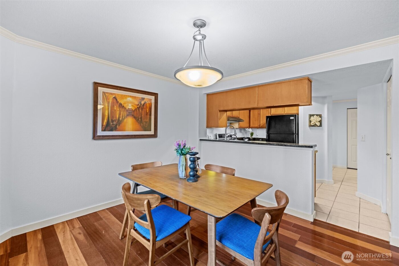 12044 100th Avenue NE #H102, Kirkland, WA 98034