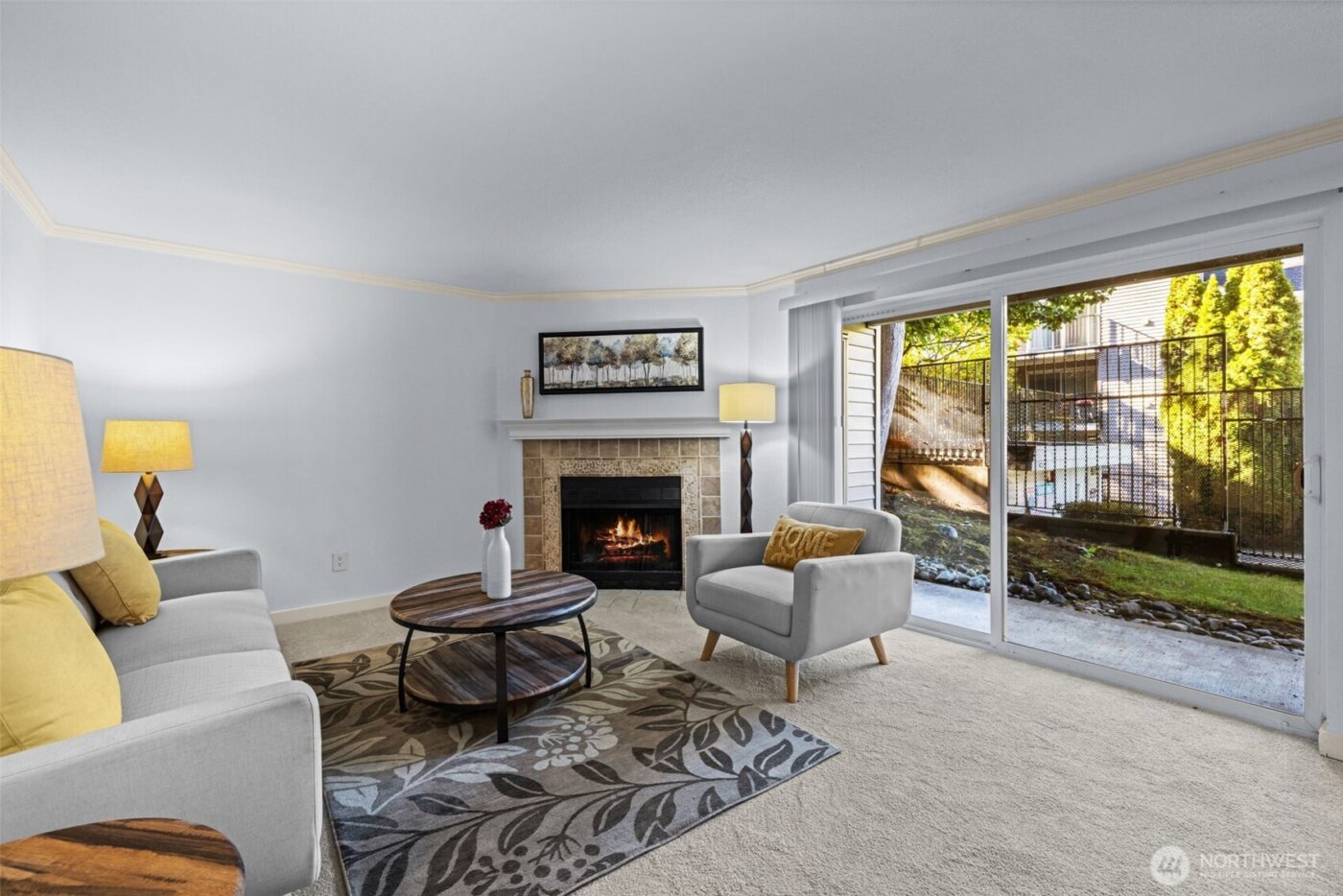 12044 100th Avenue NE #H102, Kirkland, WA 98034