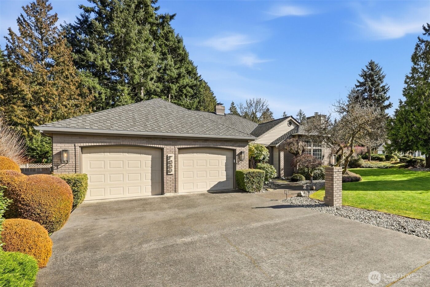 7223 65th Ave W , Lakewood, WA 98499