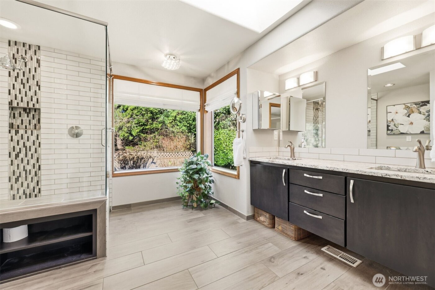 7223 65th Ave W , Lakewood, WA 98499