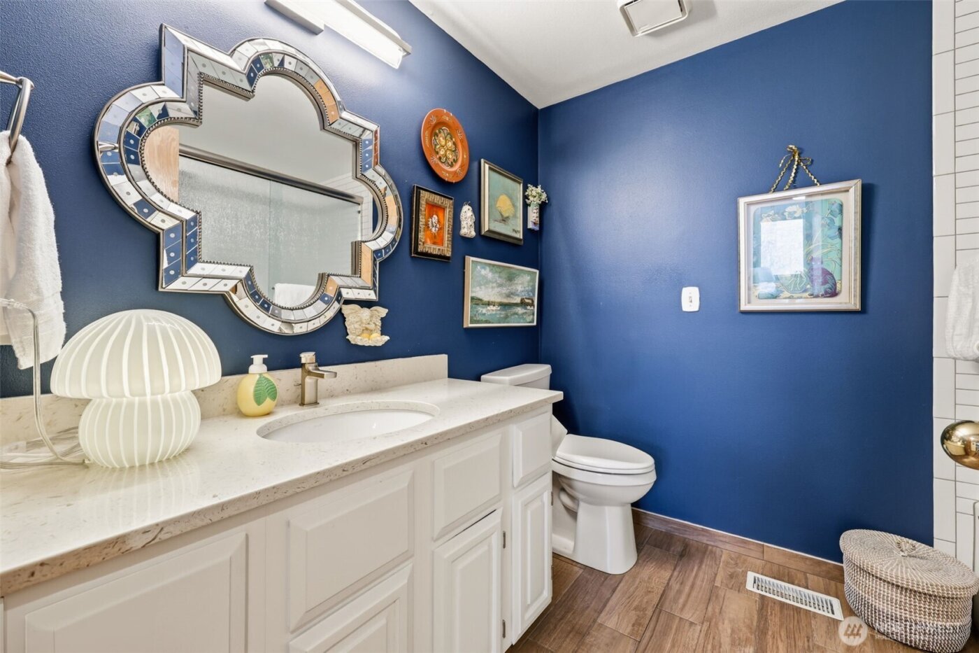 7223 65th Ave W , Lakewood, WA 98499