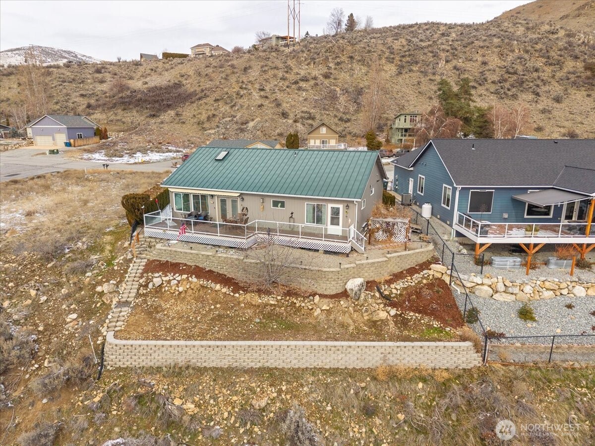 214 Stehekin Way , Chelan, WA 98816
