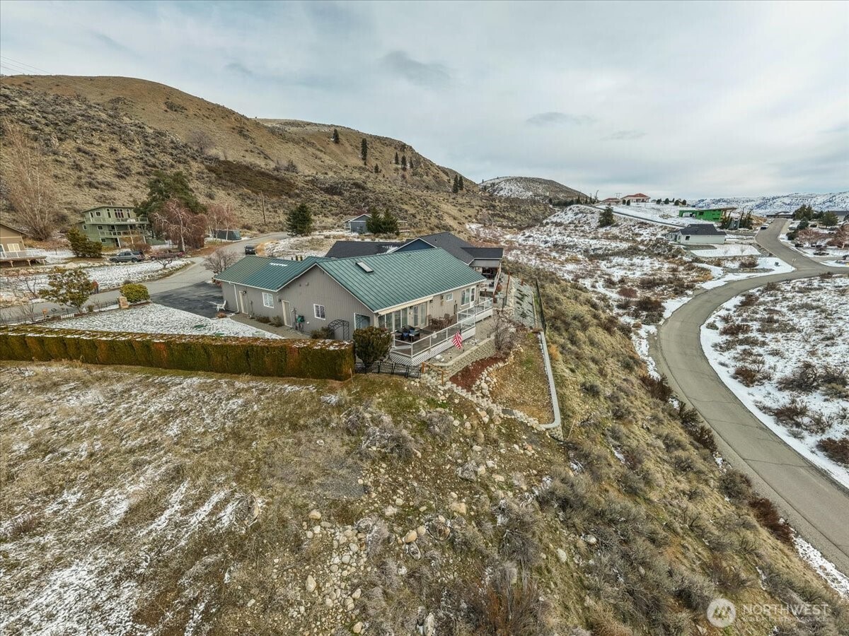 214 Stehekin Way , Chelan, WA 98816