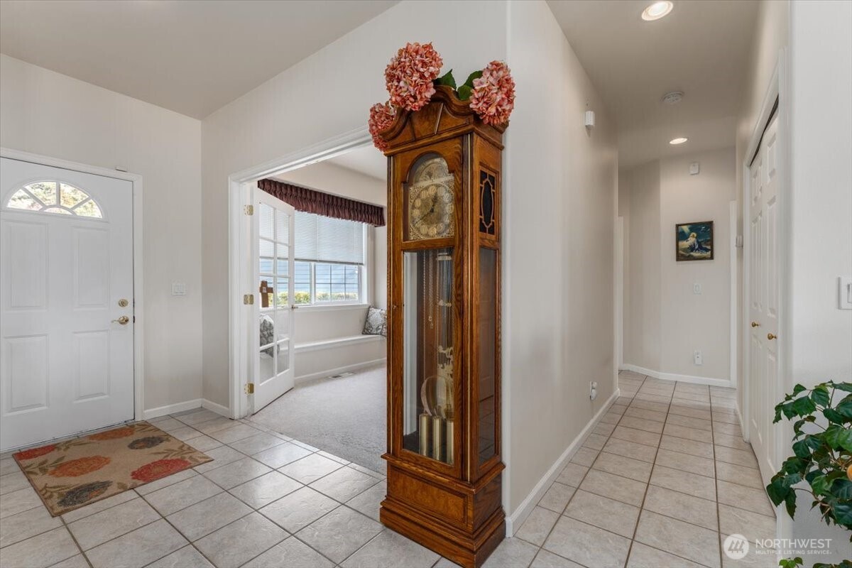 214 Stehekin Way , Chelan, WA 98816