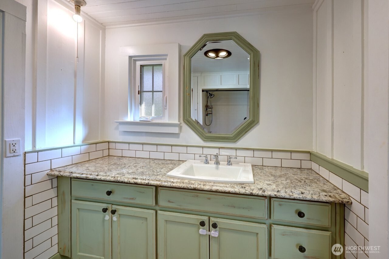 4506 Pacific Way , Seaview, WA 98644