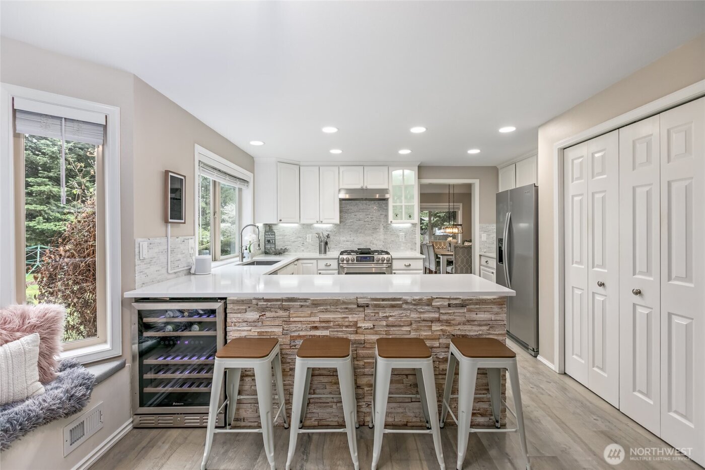 21809 NE 175th Street , Woodinville, WA 98077