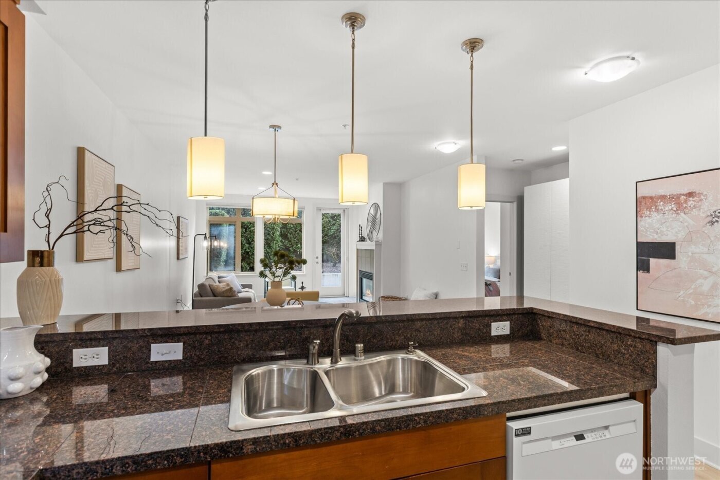 51 Pine Street #201, Edmonds, WA 98020