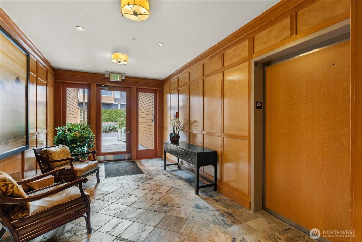 51 Pine Street #201, Edmonds, WA 98020