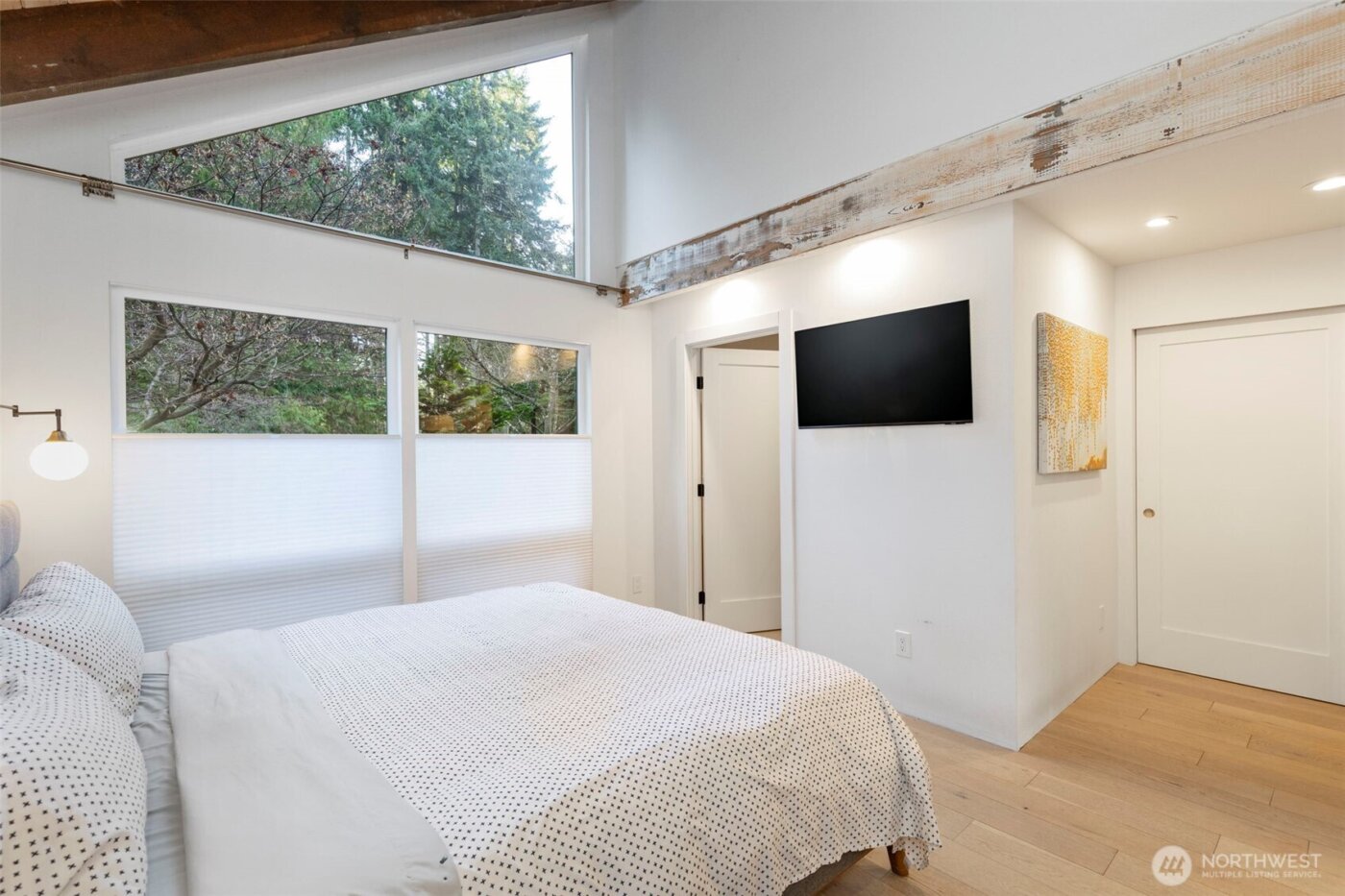 16455 Agate Point Road NE, Bainbridge Island, WA 98110