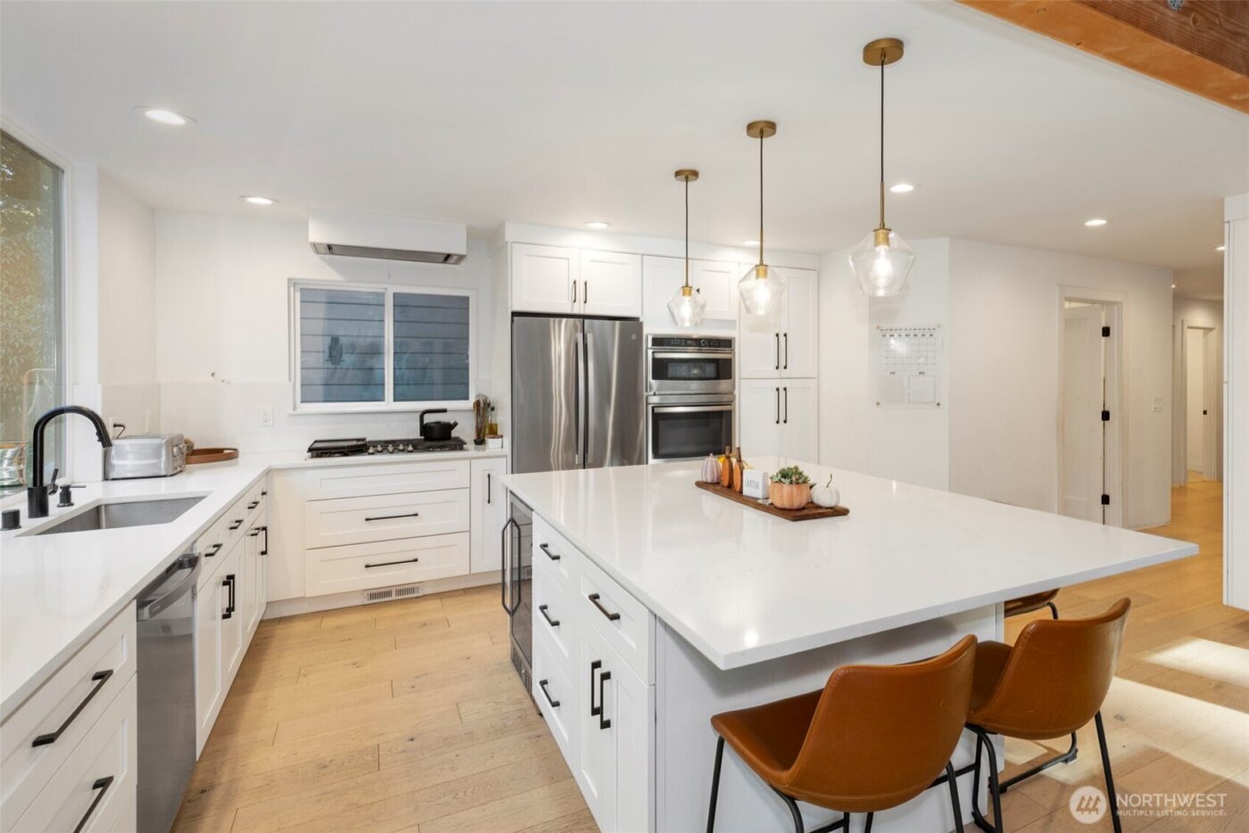 16455 Agate Point Road NE, Bainbridge Island, WA 98110