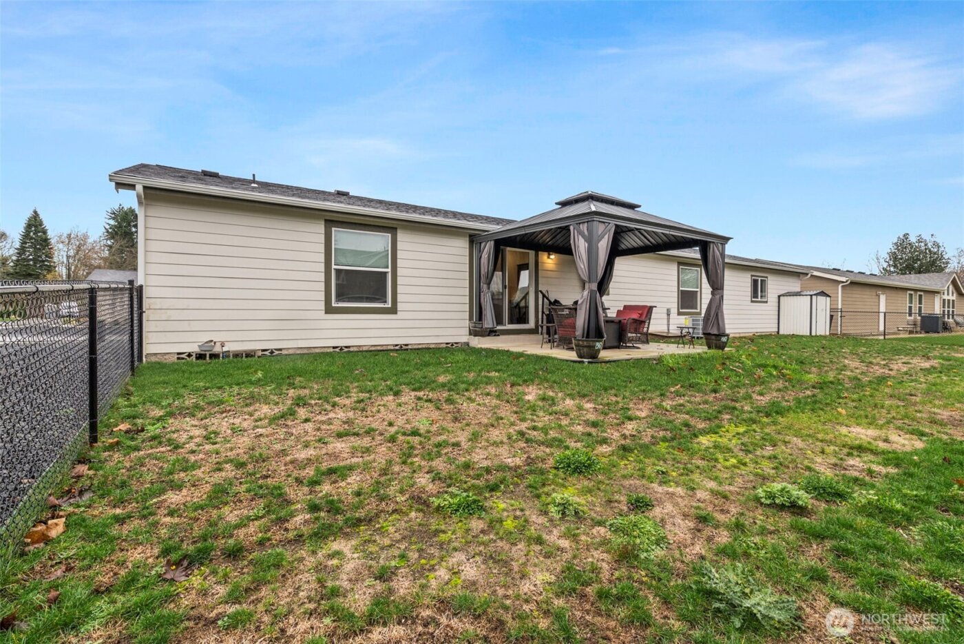 3320 Meadowbrook Lane SE, Lacey, WA 98503