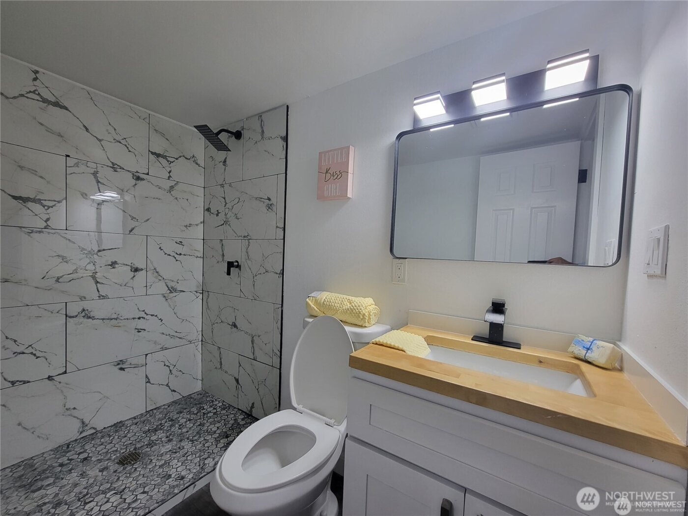 13721 409th Avenue SE, North Bend, WA 98045