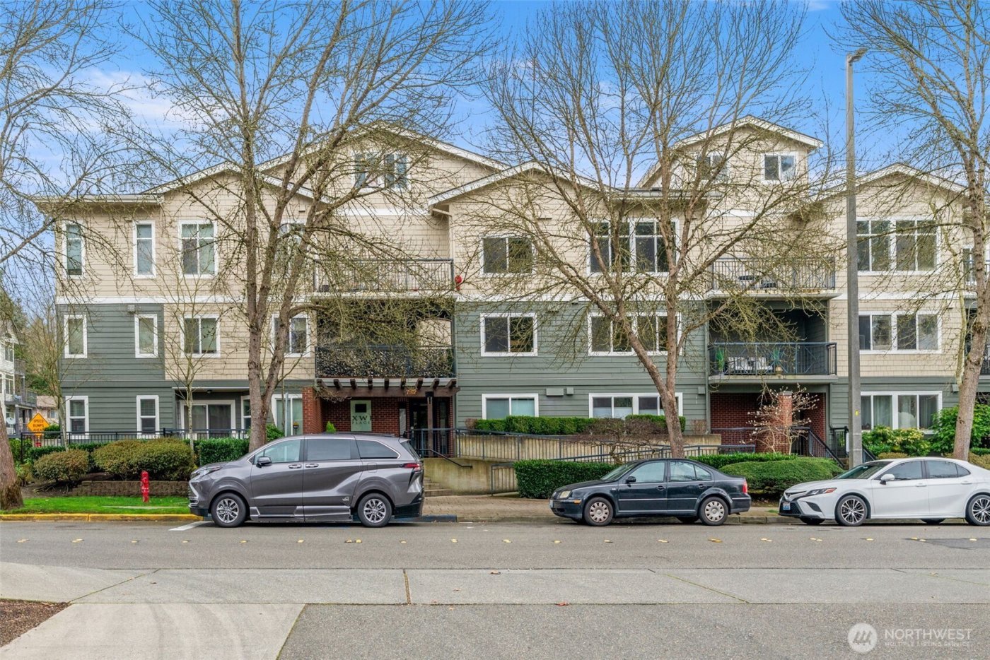 7912 170th Avenue NE ##204, Redmond, WA 98052