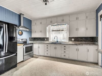 1205 49th Street , Seaview, WA 98644 - Photo 15