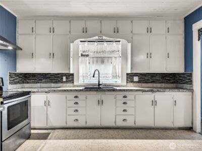 1205 49th Street , Seaview, WA 98644 - Photo 22