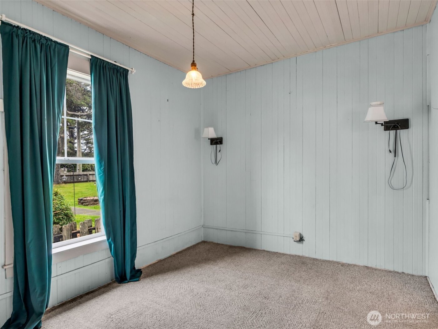 1205 49th Street , Seaview, WA 98644