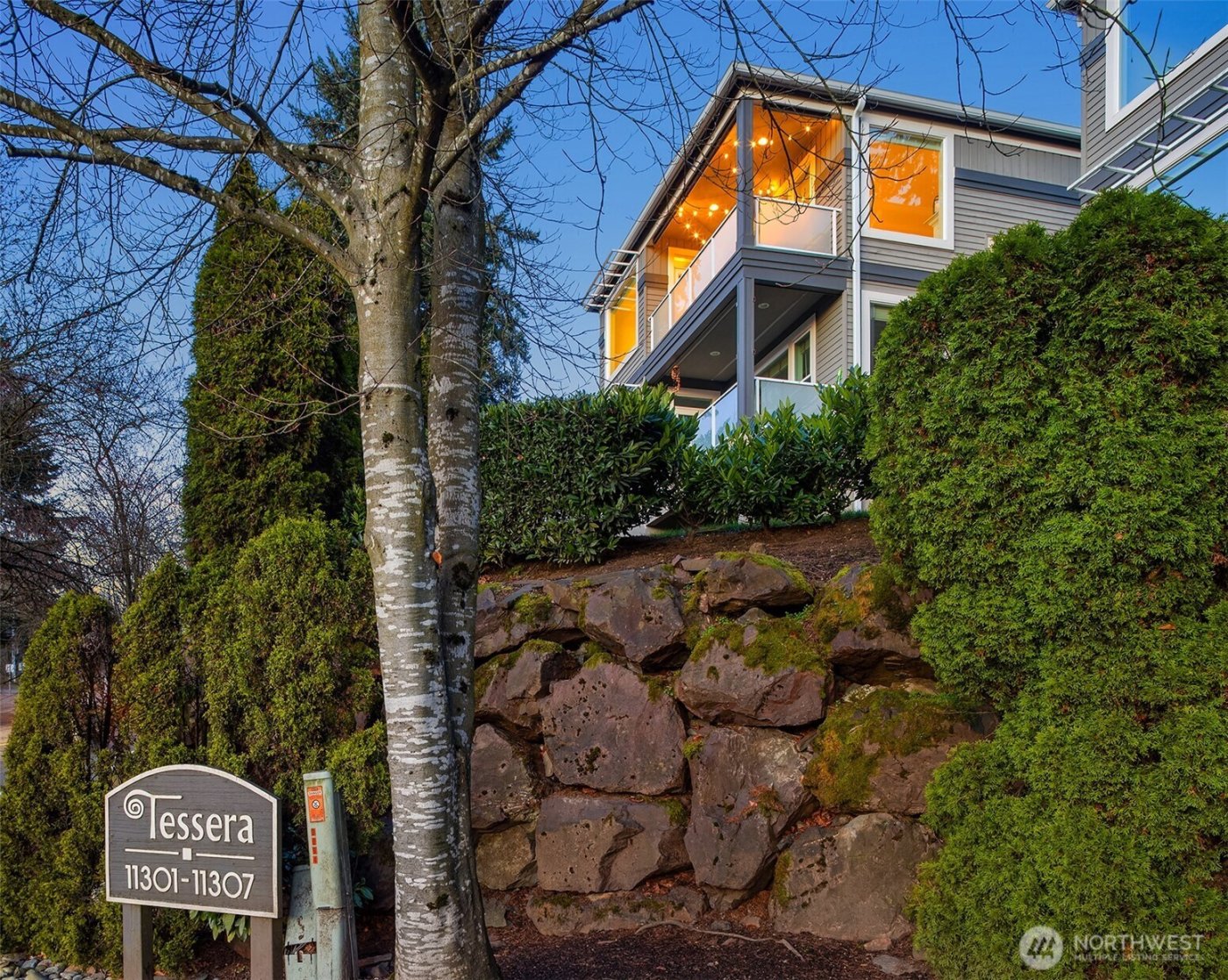 11307 NE 68th Street #11307, Kirkland, WA 98033