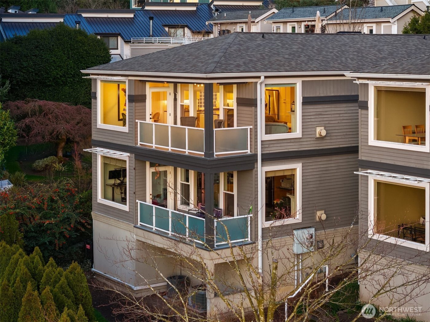 11307 NE 68th Street #11307, Kirkland, WA 98033