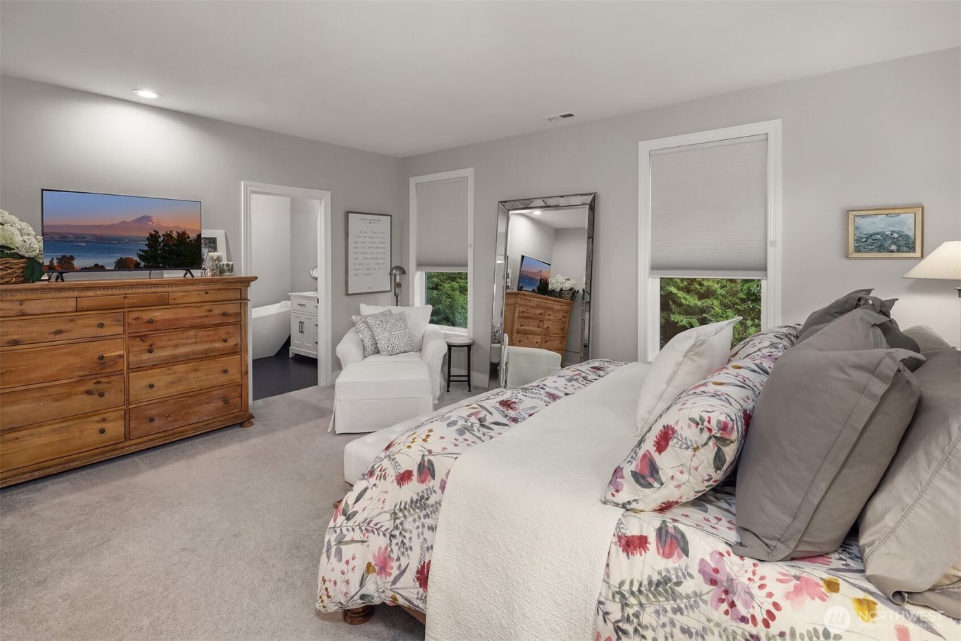 11307 NE 68th Street #11307, Kirkland, WA 98033