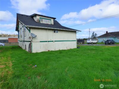 1801 W Second , Aberdeen, WA 98520 - Photo 3