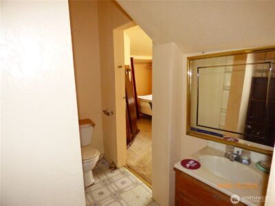 1801 W Second , Aberdeen, WA 98520 - Photo 10