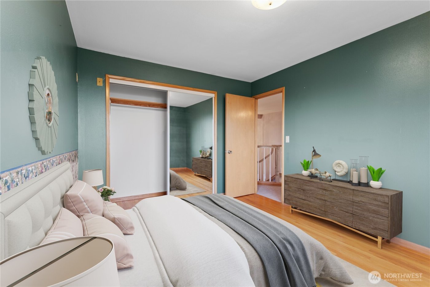 860 Hunt Road , Port Angeles, WA 98363