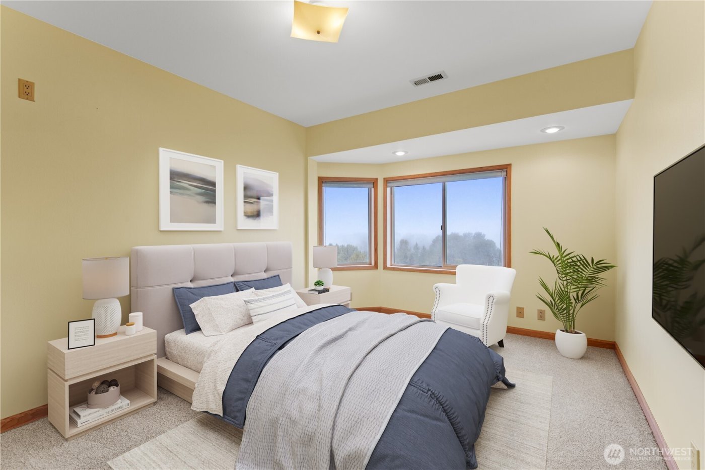 860 Hunt Road , Port Angeles, WA 98363