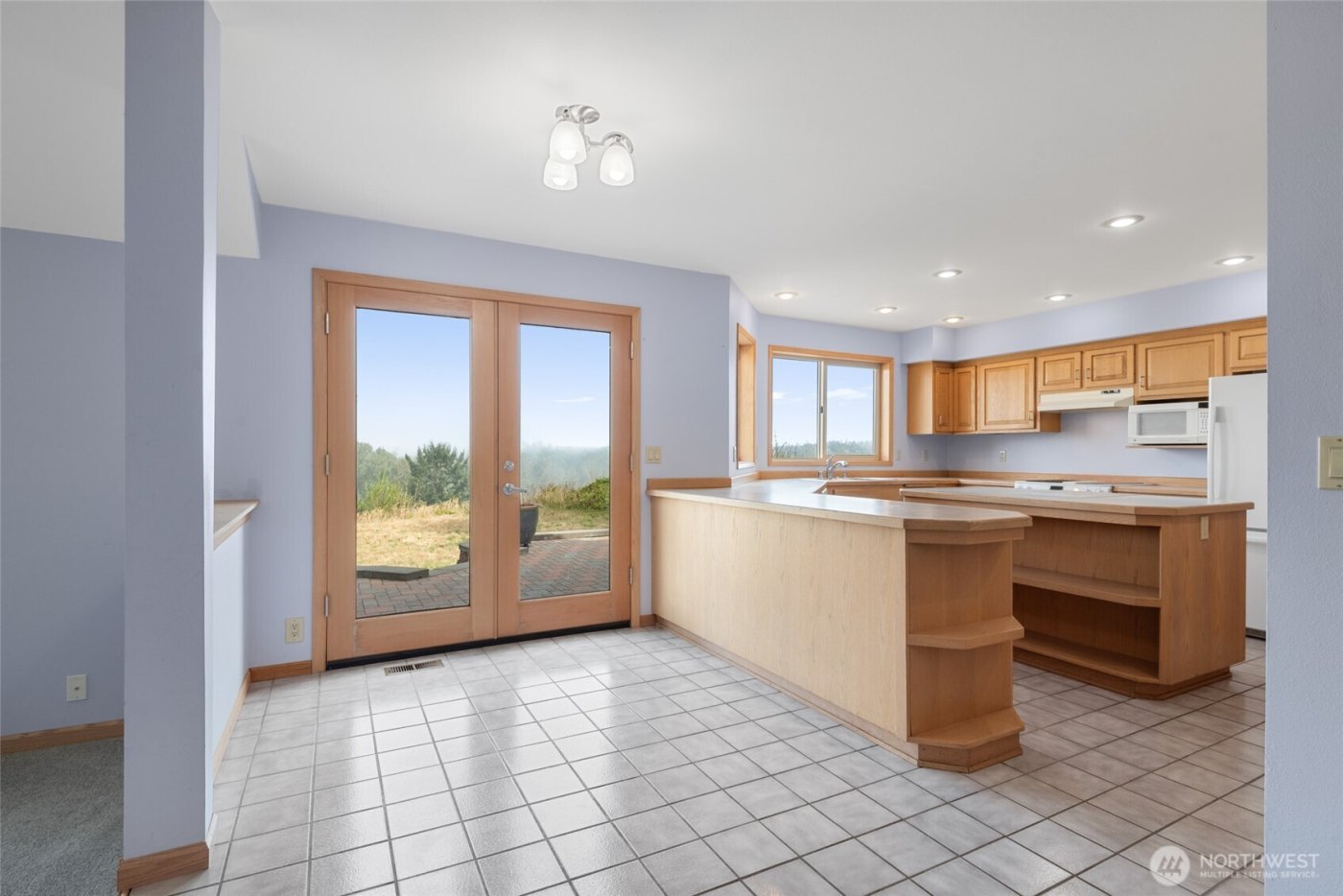 860 Hunt Road , Port Angeles, WA 98363