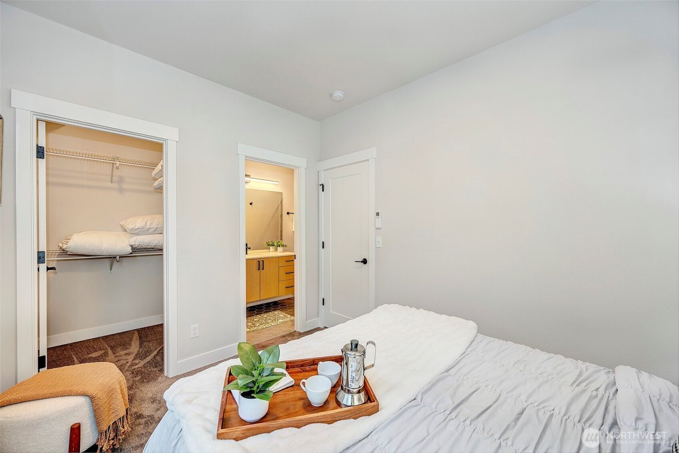 1605 S Washington Street #F, Seattle, WA 98144