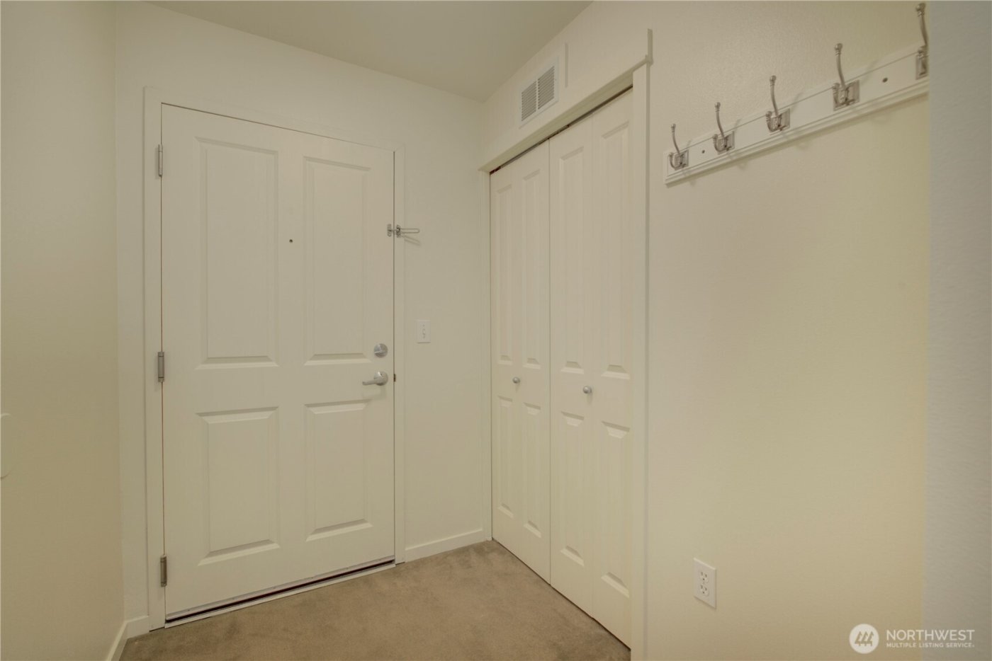 111 108th Avenue NE #A215, Bellevue, WA 98004