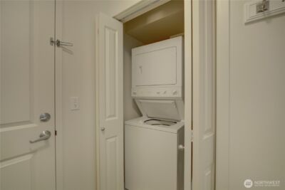 111 108th Avenue NE #A215, Bellevue, WA 98004 - Photo 7
