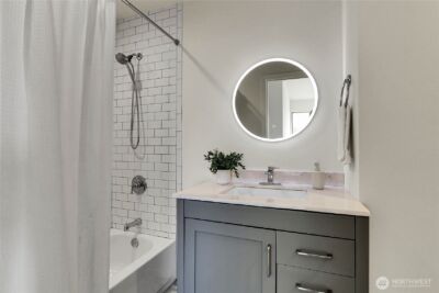 1942 7th Avenue W, Seattle, WA 98119 - Photo 20