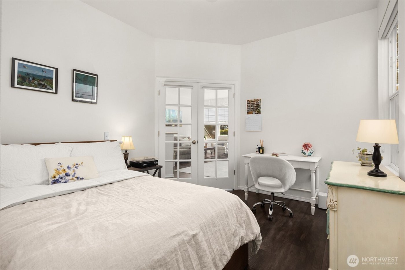 8500 Main Street #F101, Edmonds, WA 98026