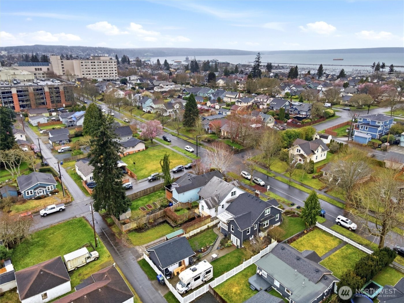 1027 Wetmore , Everett, WA 98201