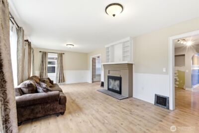 1027 Wetmore , Everett, WA 98201 - Photo 4