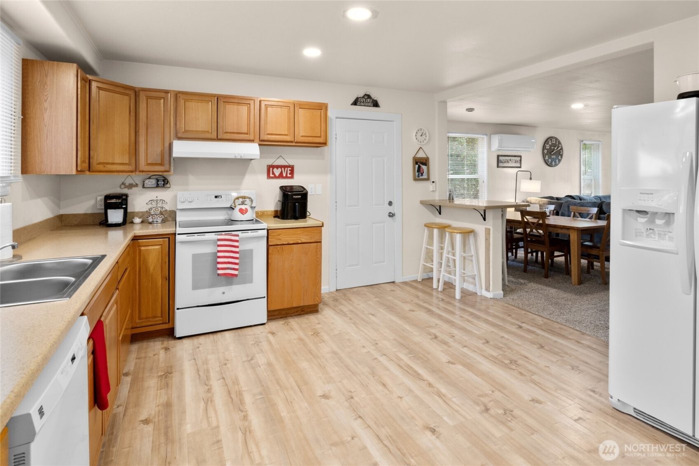 110 W 3rd Street , Cle Elum, WA 98922