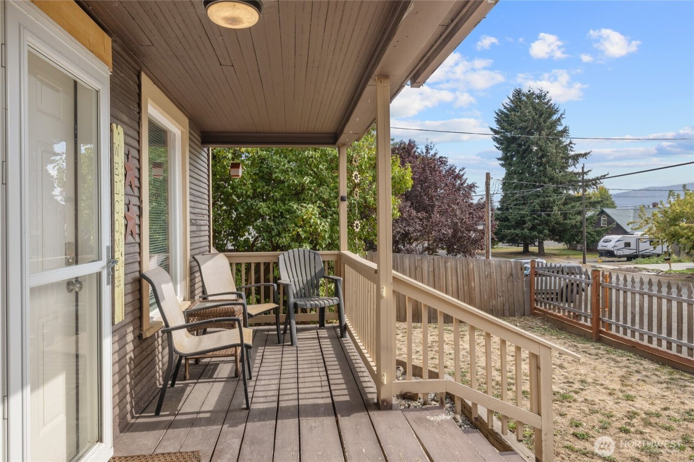 110 W 3rd Street , Cle Elum, WA 98922