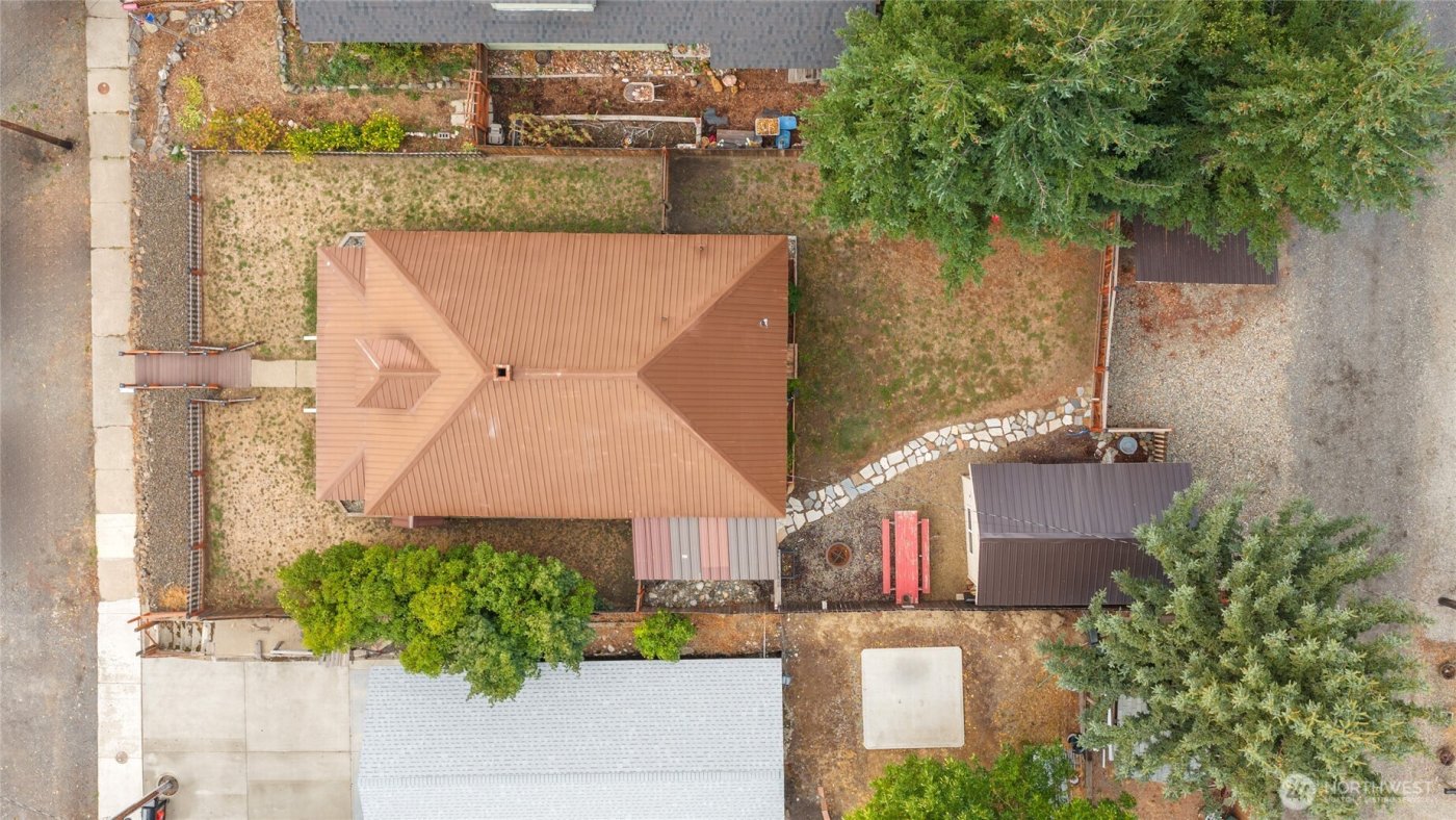 110 W 3rd Street , Cle Elum, WA 98922