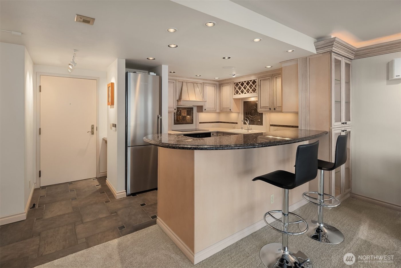 2125 1st Avenue S #1205, Seattle, WA 98121