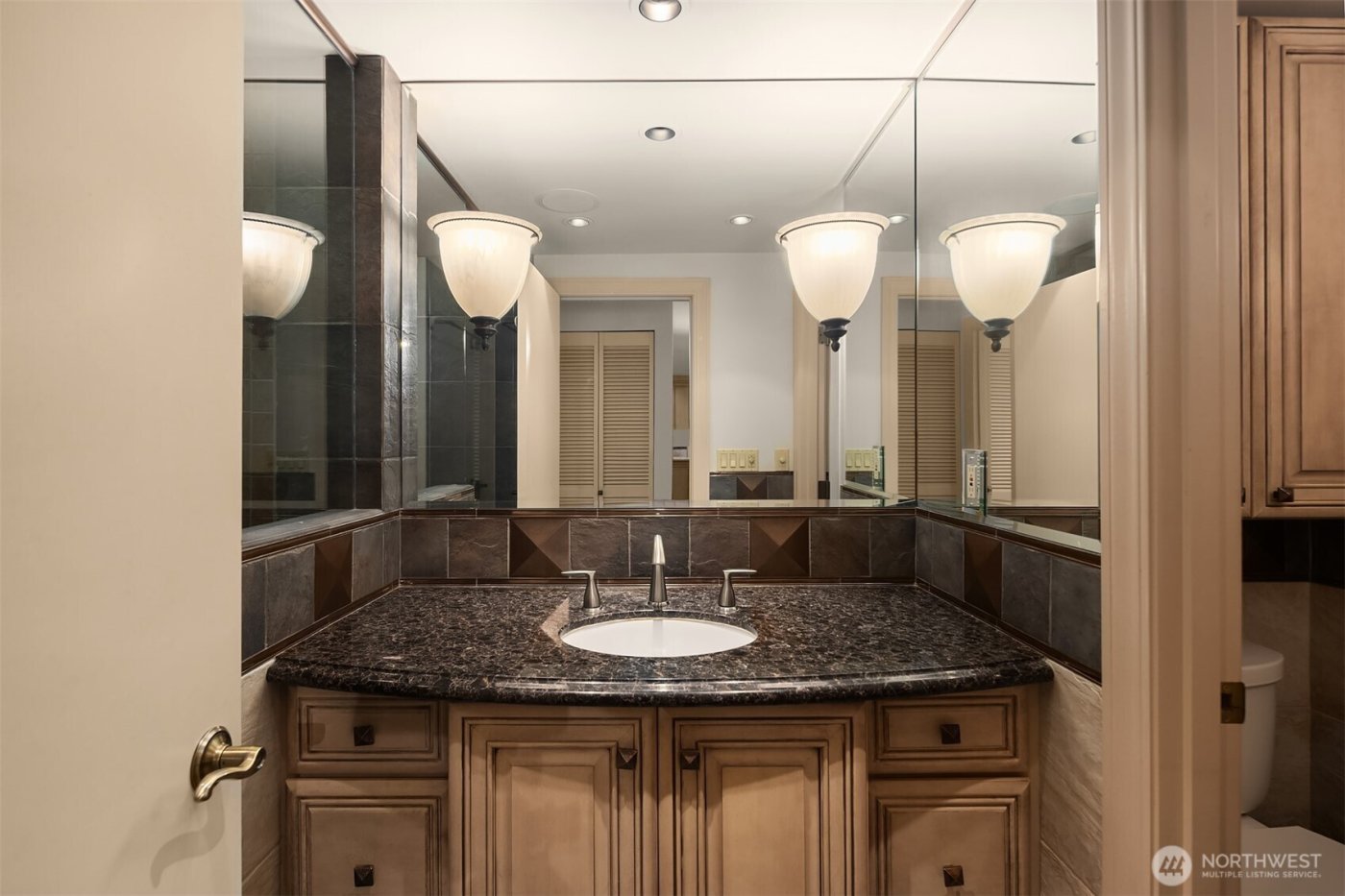 2125 1st Avenue S #1205, Seattle, WA 98121