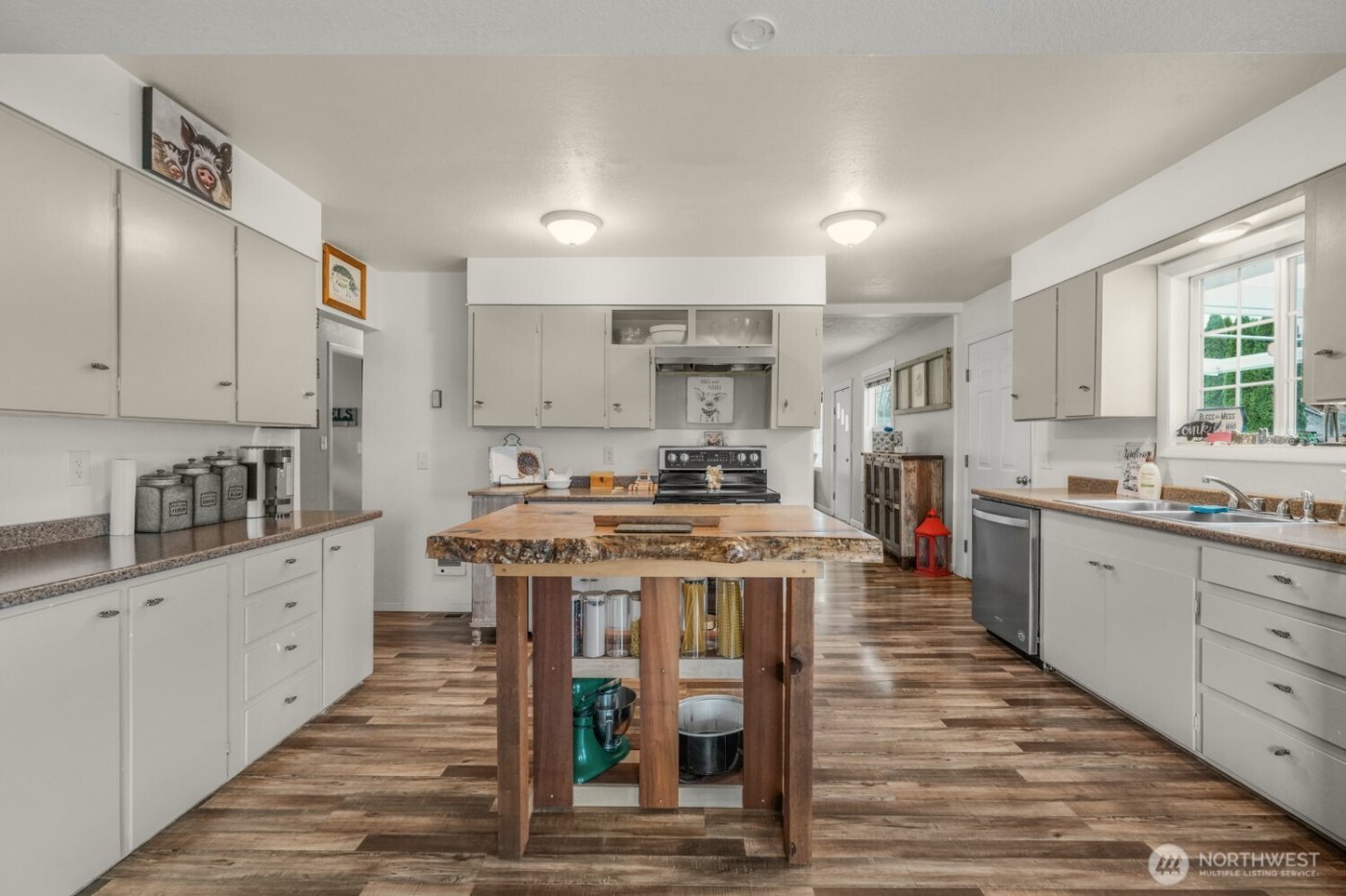 156 Damron Road , Mossyrock, WA 98564