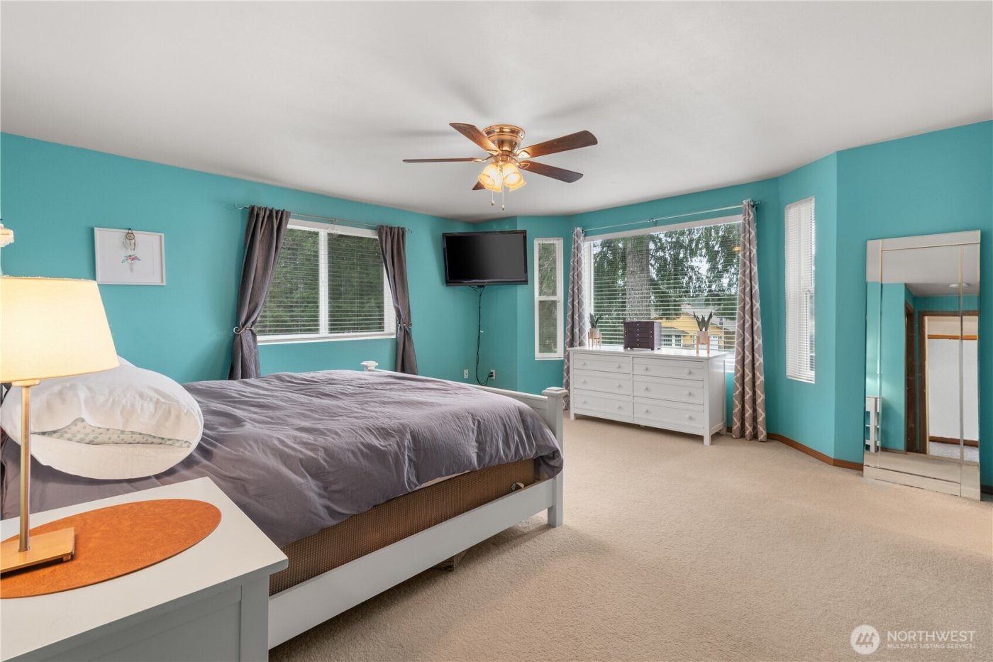 1311 E Island Lake Drive , Shelton, WA 98584
