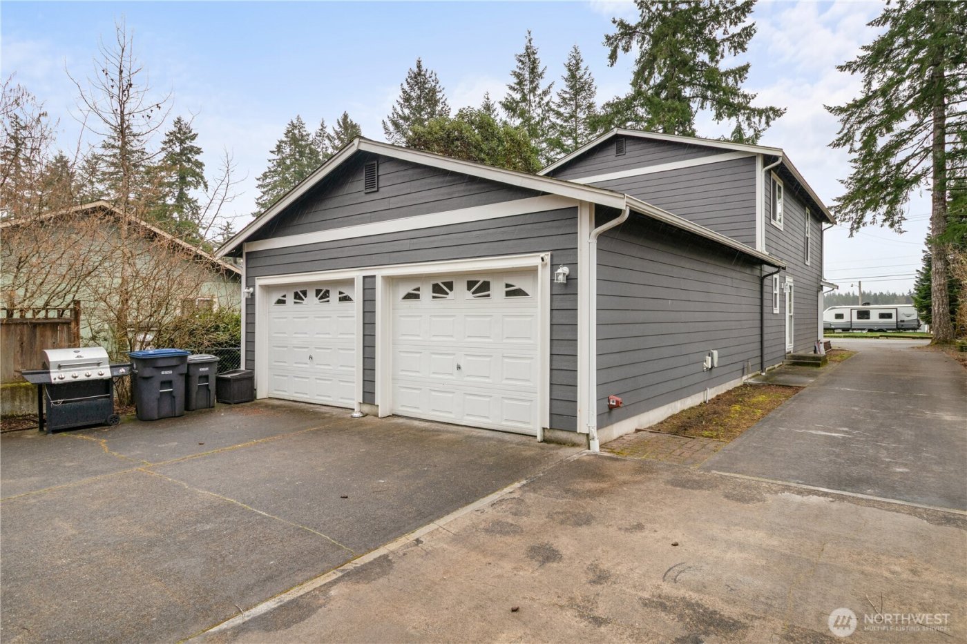 1311 E Island Lake Drive , Shelton, WA 98584