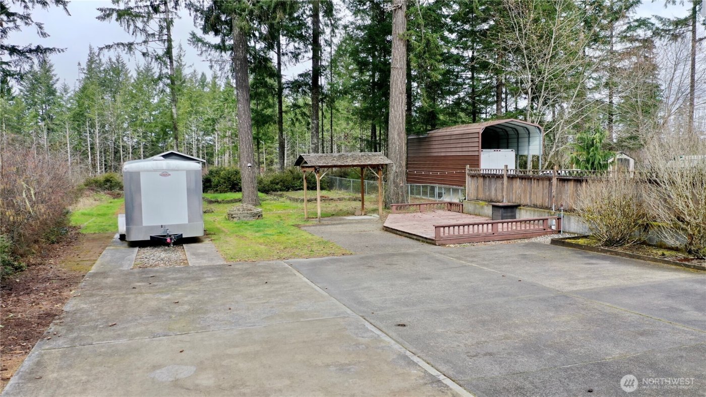 1311 E Island Lake Drive , Shelton, WA 98584