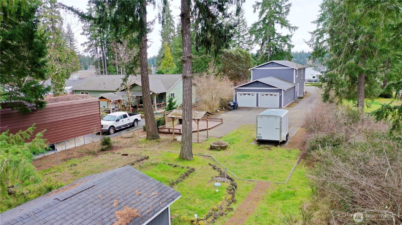 1311 E Island Lake Drive , Shelton, WA 98584